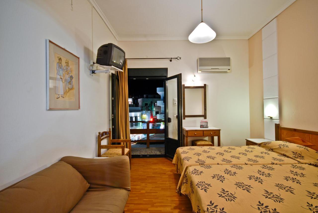 Naxos City Hotel Coronis מראה חיצוני תמונה
