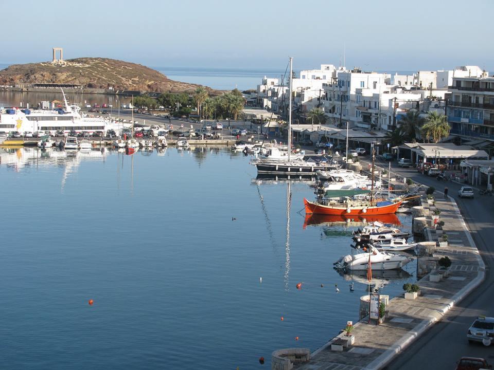Naxos City Hotel Coronis מראה חיצוני תמונה