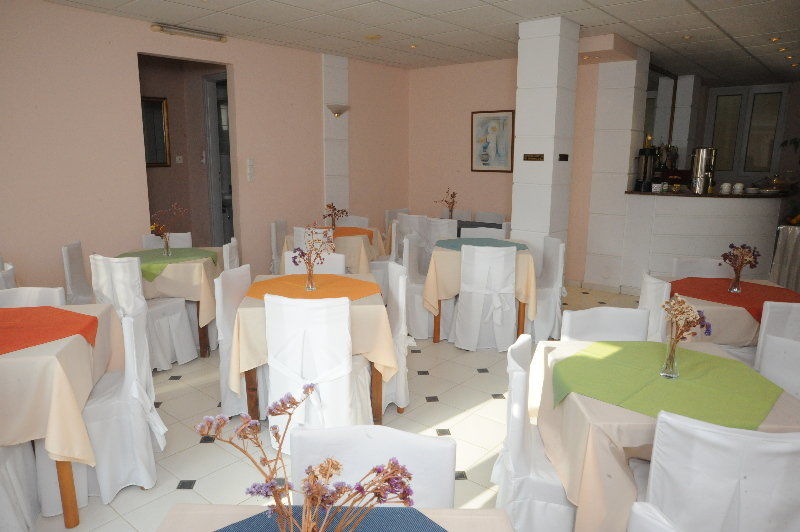Naxos City Hotel Coronis מראה חיצוני תמונה