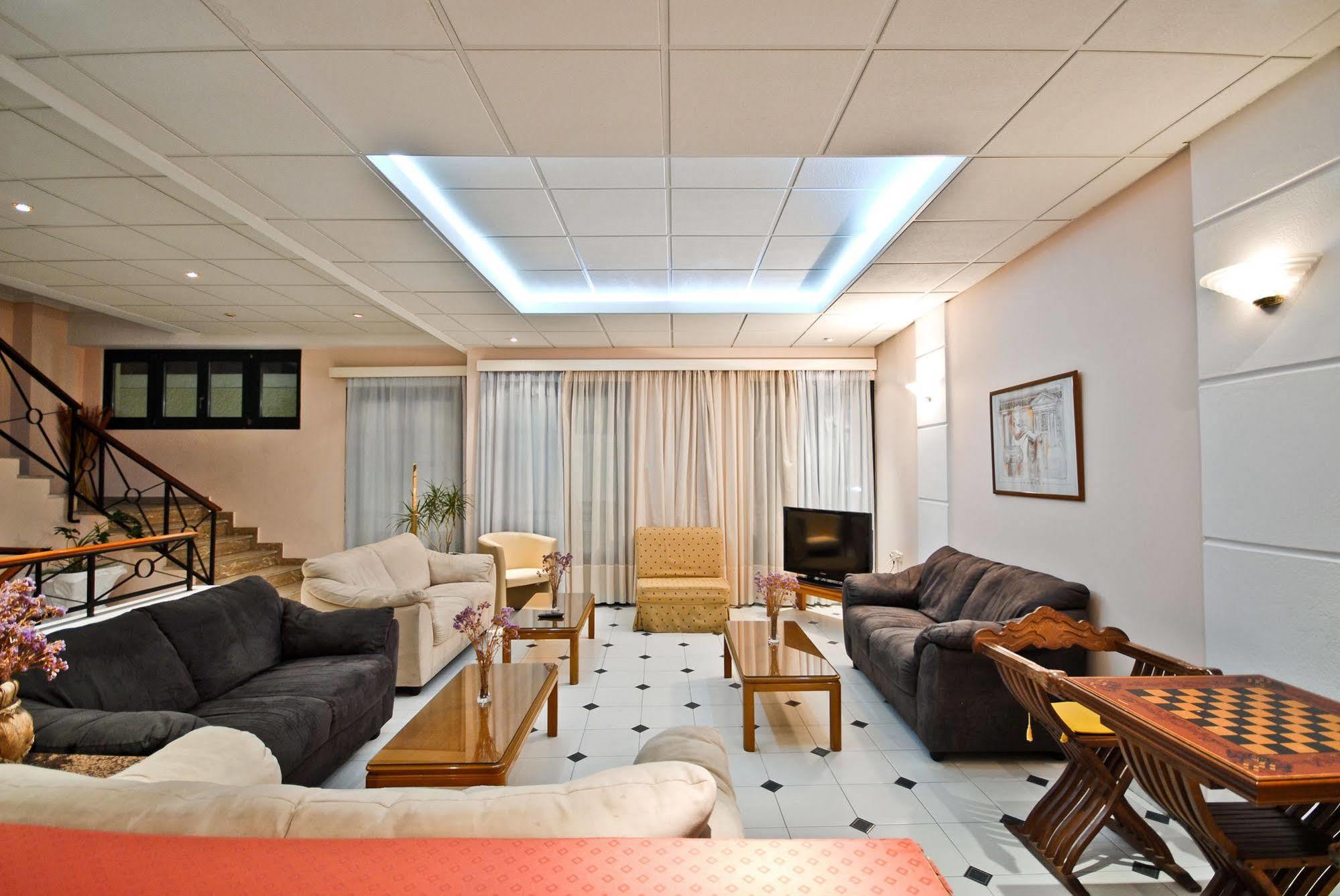 Naxos City Hotel Coronis מראה חיצוני תמונה