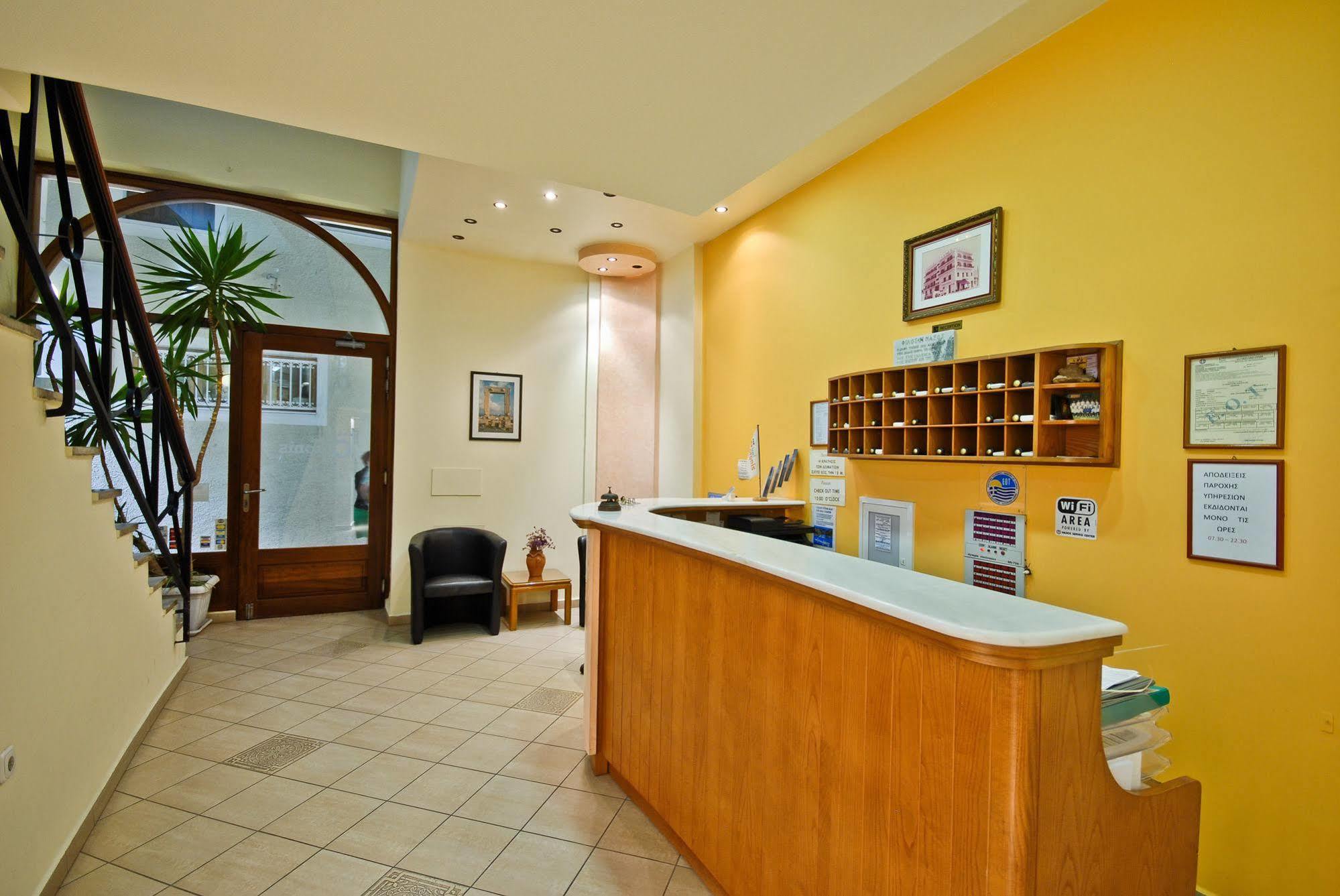 Naxos City Hotel Coronis מראה חיצוני תמונה